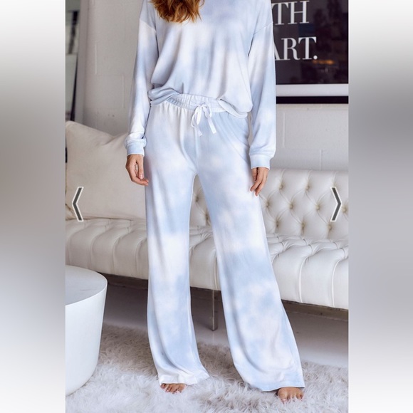 Z Supply Other - Z-Supply Free as a Bird Sky Set